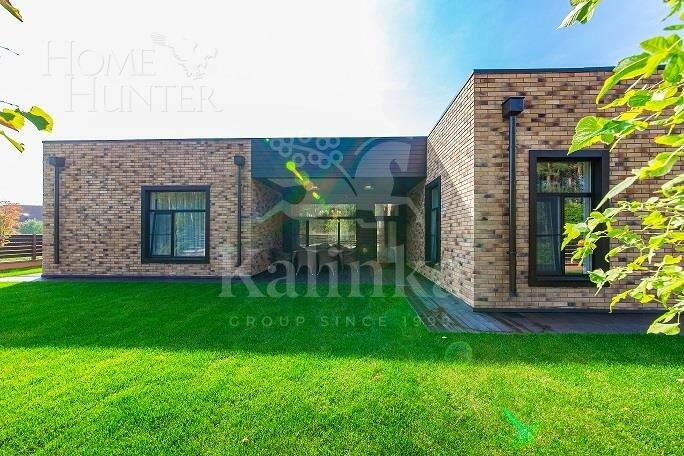 1-этажный коттедж 328 м² с отделкой