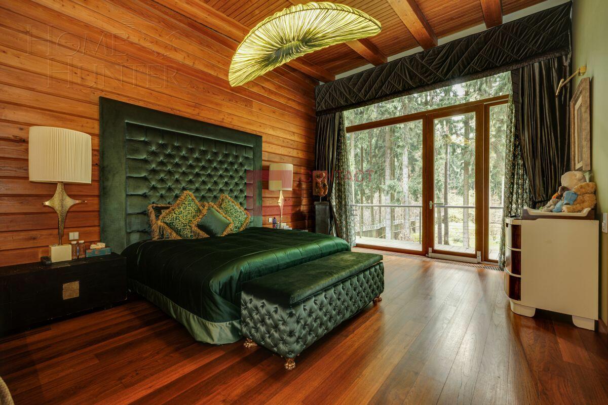 2-этажный коттедж 2 800 м² с отделкой