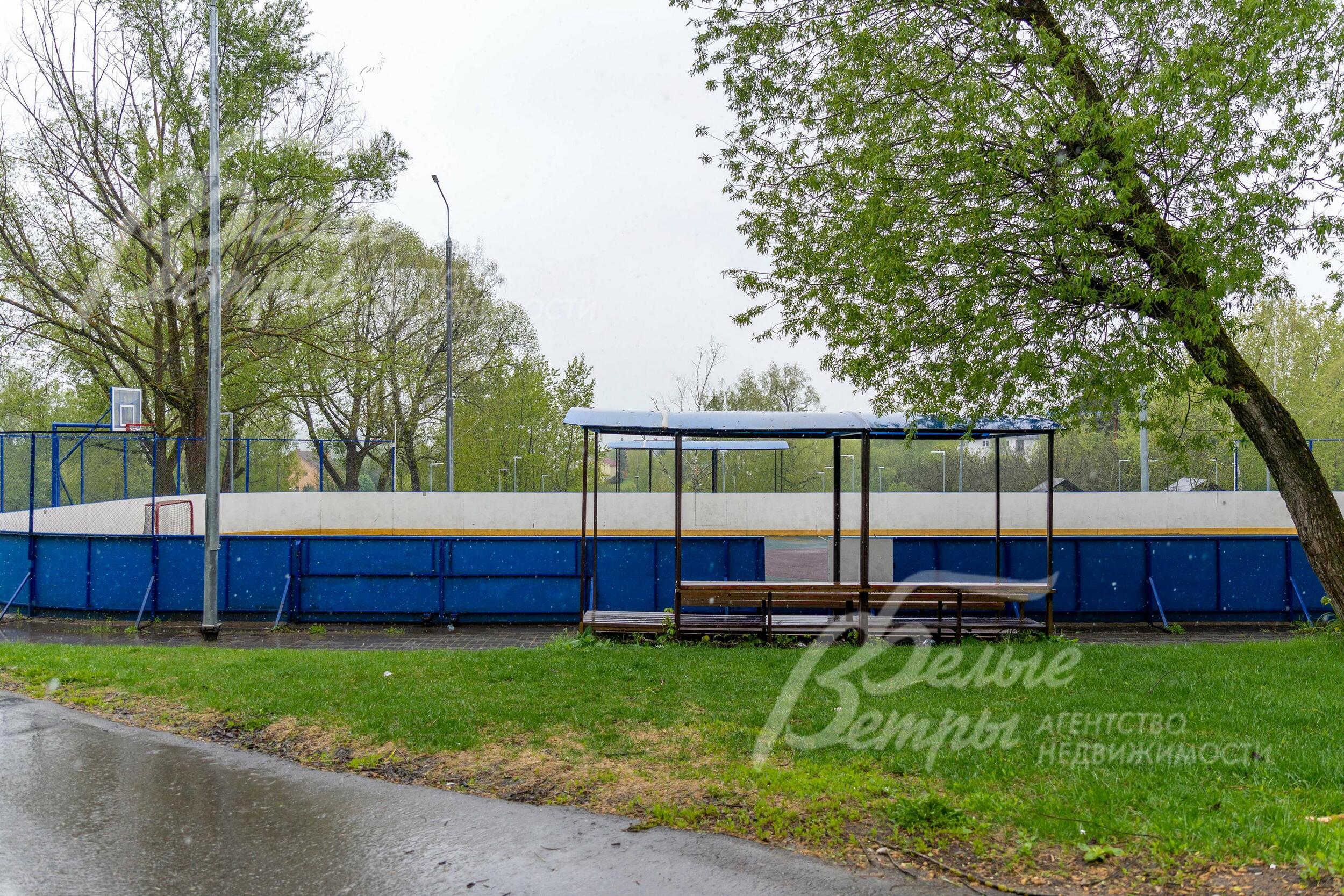 2-этажный коттедж 220 м² без отделки