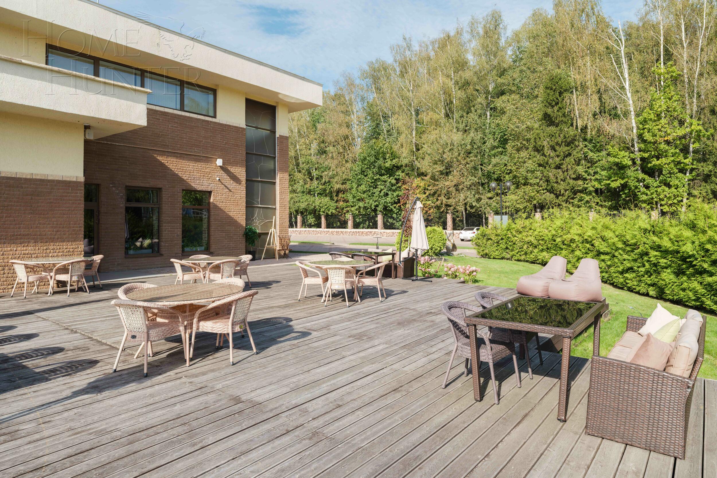 Участок 103.12 сот. в охраняемом поселке