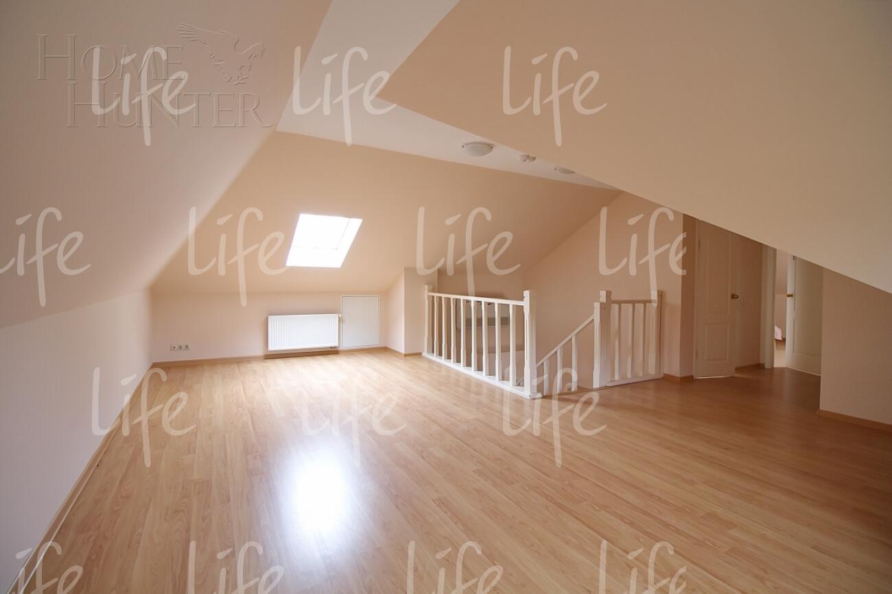 2-этажный коттедж 300 м² с отделкой