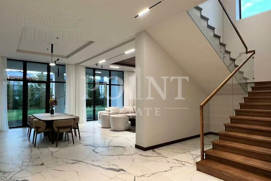 2-этажный коттедж 705 м² с отделкой