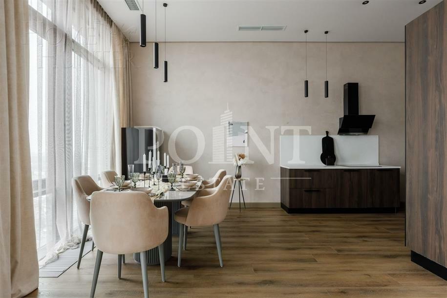 4-КОМН. ПЕНТХАУС С ОТДЕЛКОЙ 146 М² НА 42 ЭТАЖЕ