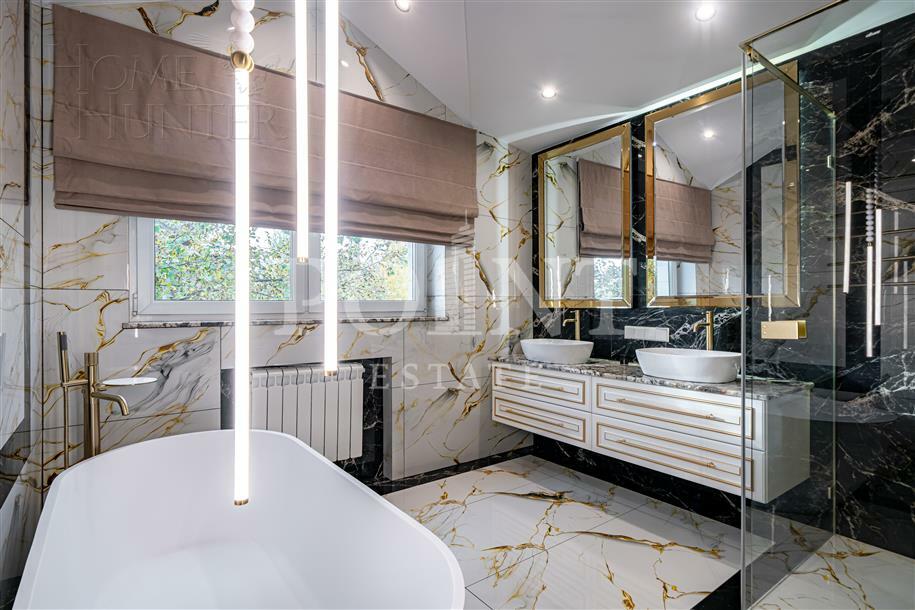 2-этажный коттедж 528 м² с отделкой