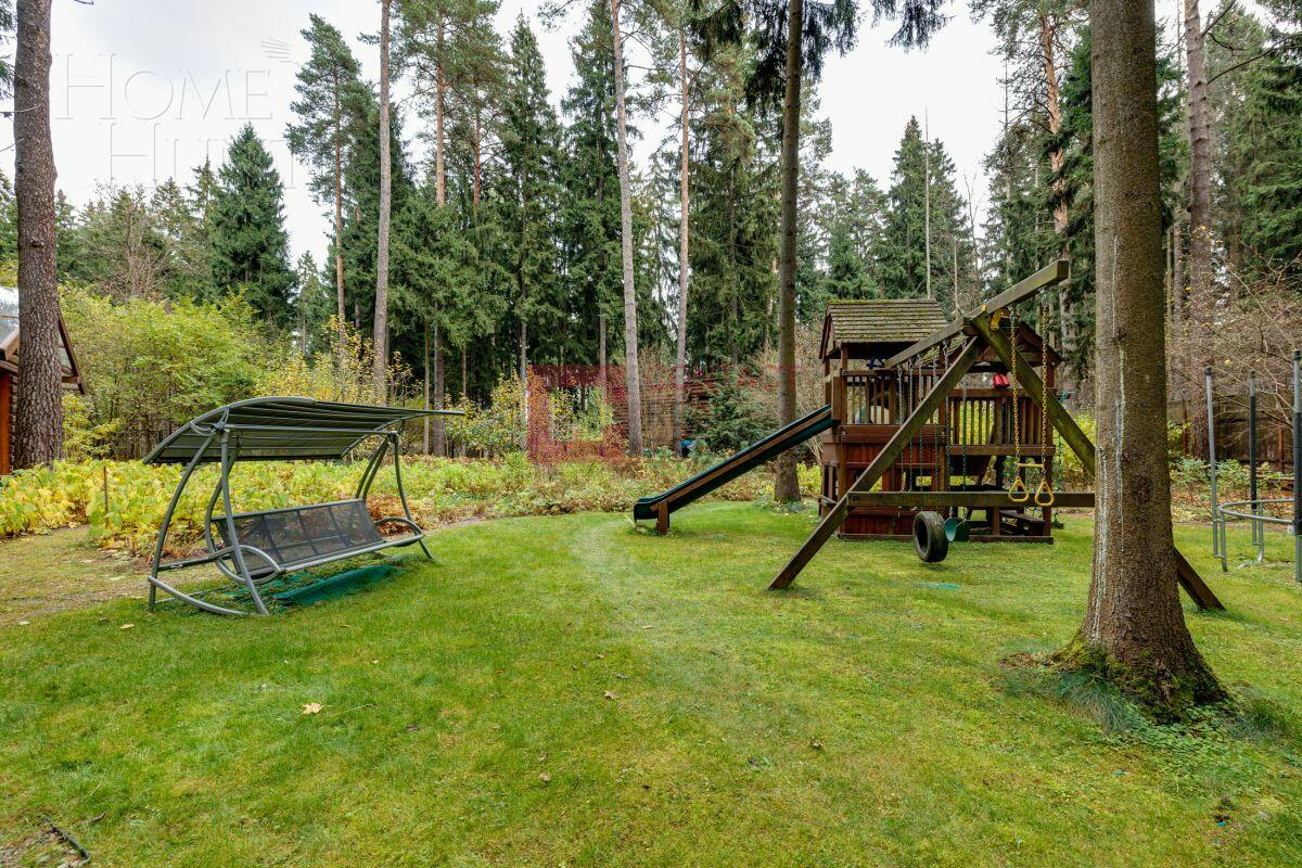 2-этажный коттедж 2 800 м² с отделкой