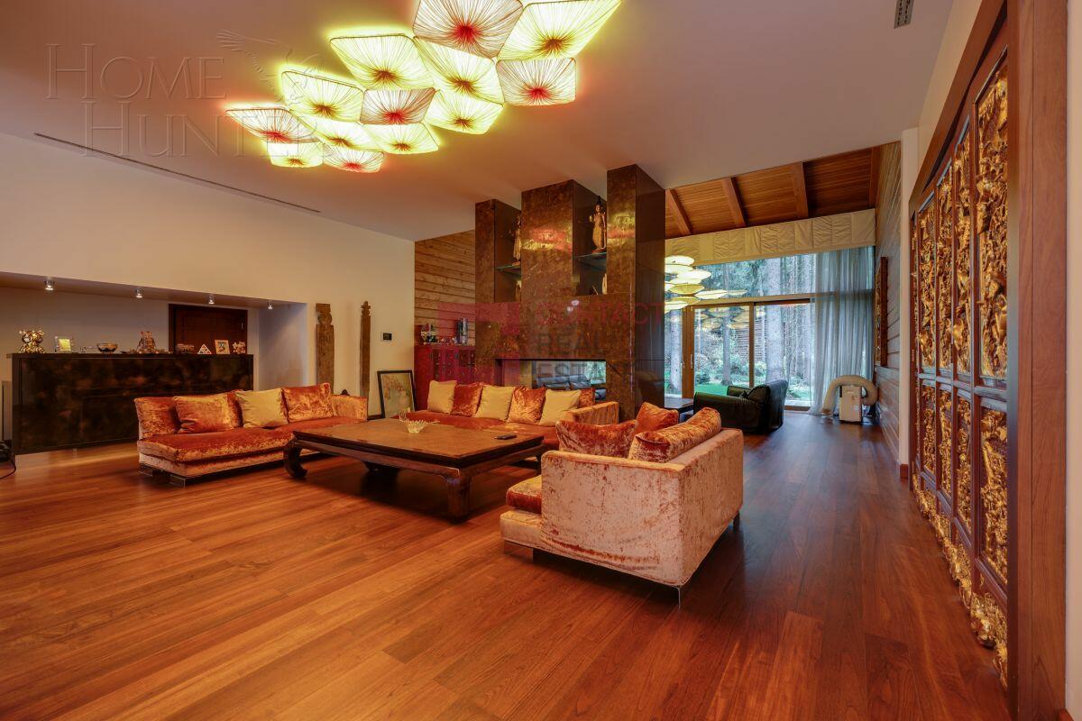 2-этажный коттедж 2 800 м² с отделкой