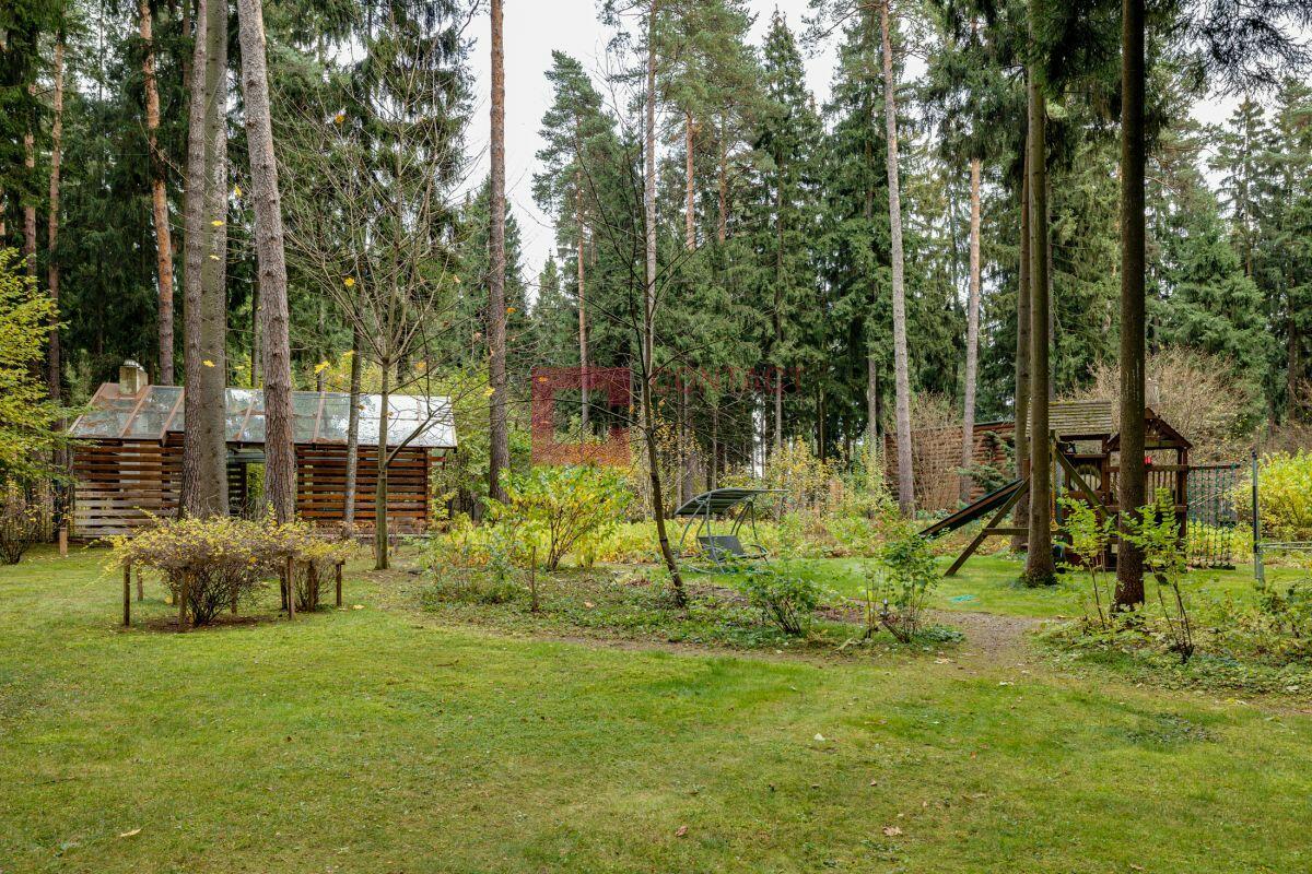 2-этажный коттедж 2 800 м² с отделкой