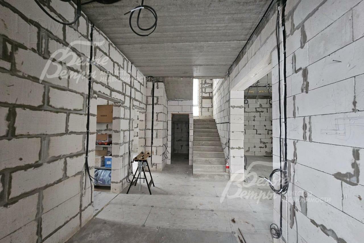 2-этажный коттедж 220 м² без отделки