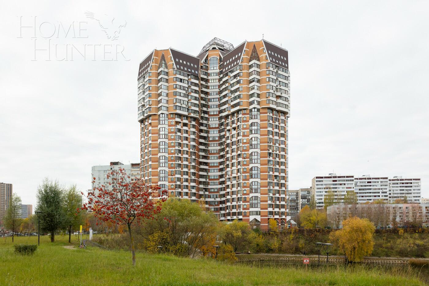4-КОМН. КВАРТИРА С ОТДЕЛКОЙ 200 М² НА 18 ЭТАЖЕ