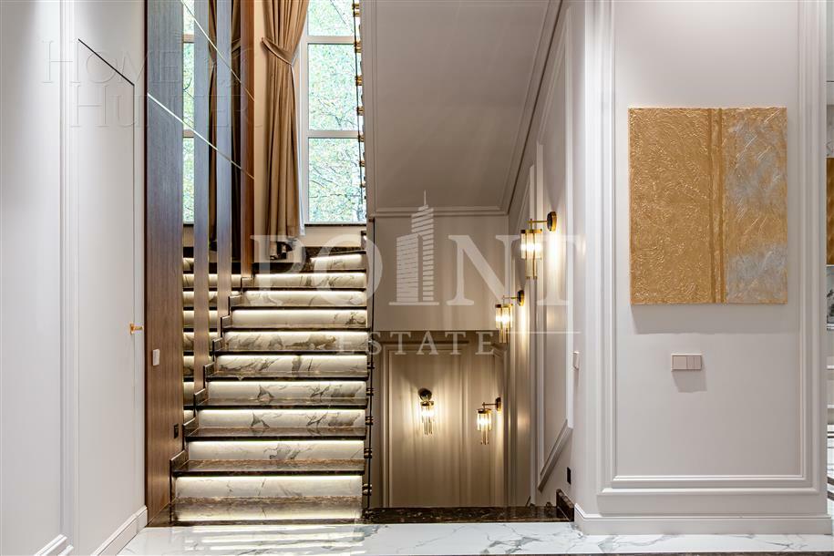 2-этажный коттедж 528 м² с отделкой