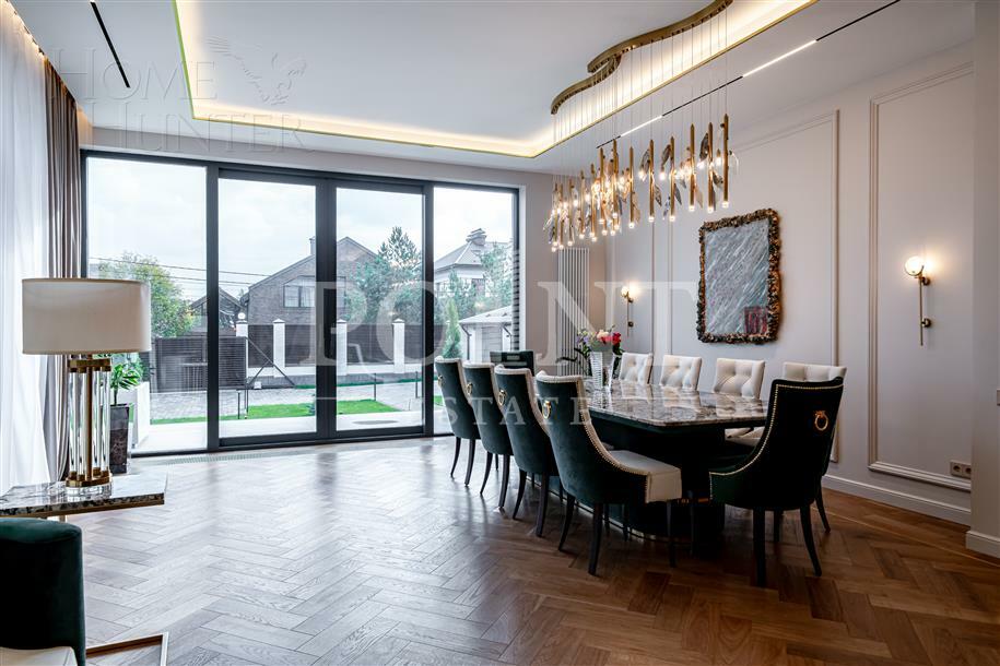 2-этажный коттедж 528 м² с отделкой