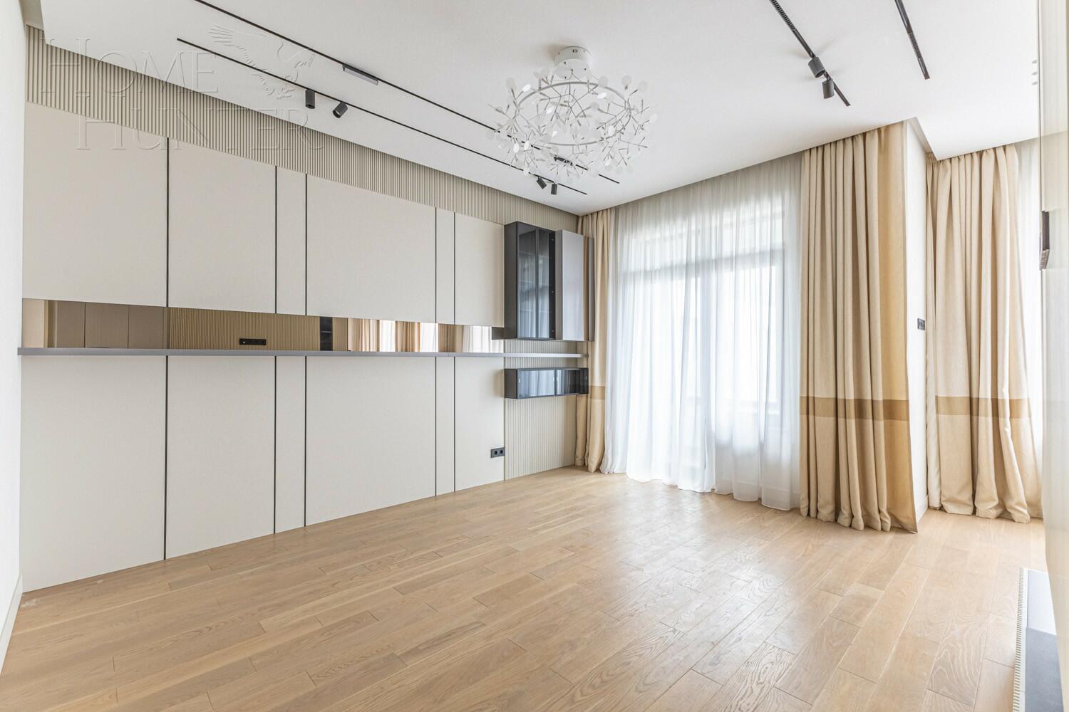3-КОМН. КВАРТИРА С ОТДЕЛКОЙ 108 М² НА 13 ЭТАЖЕ