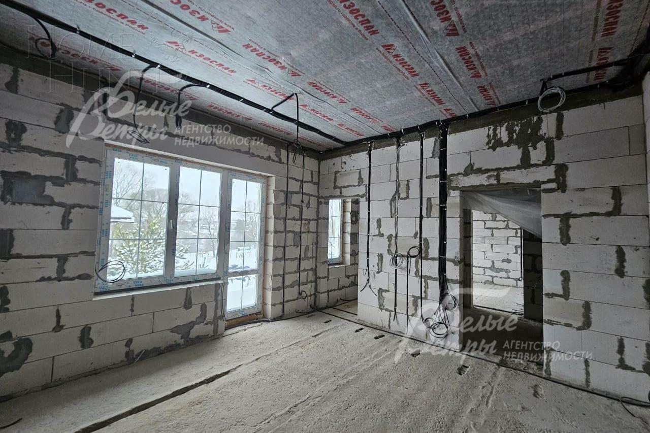 2-этажный коттедж 220 м² без отделки