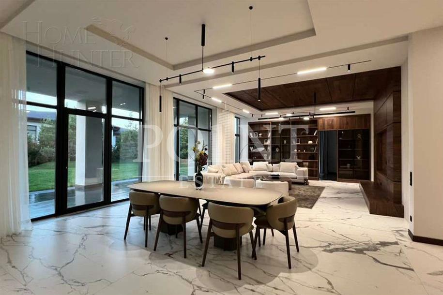 2-этажный коттедж 705 м² с отделкой