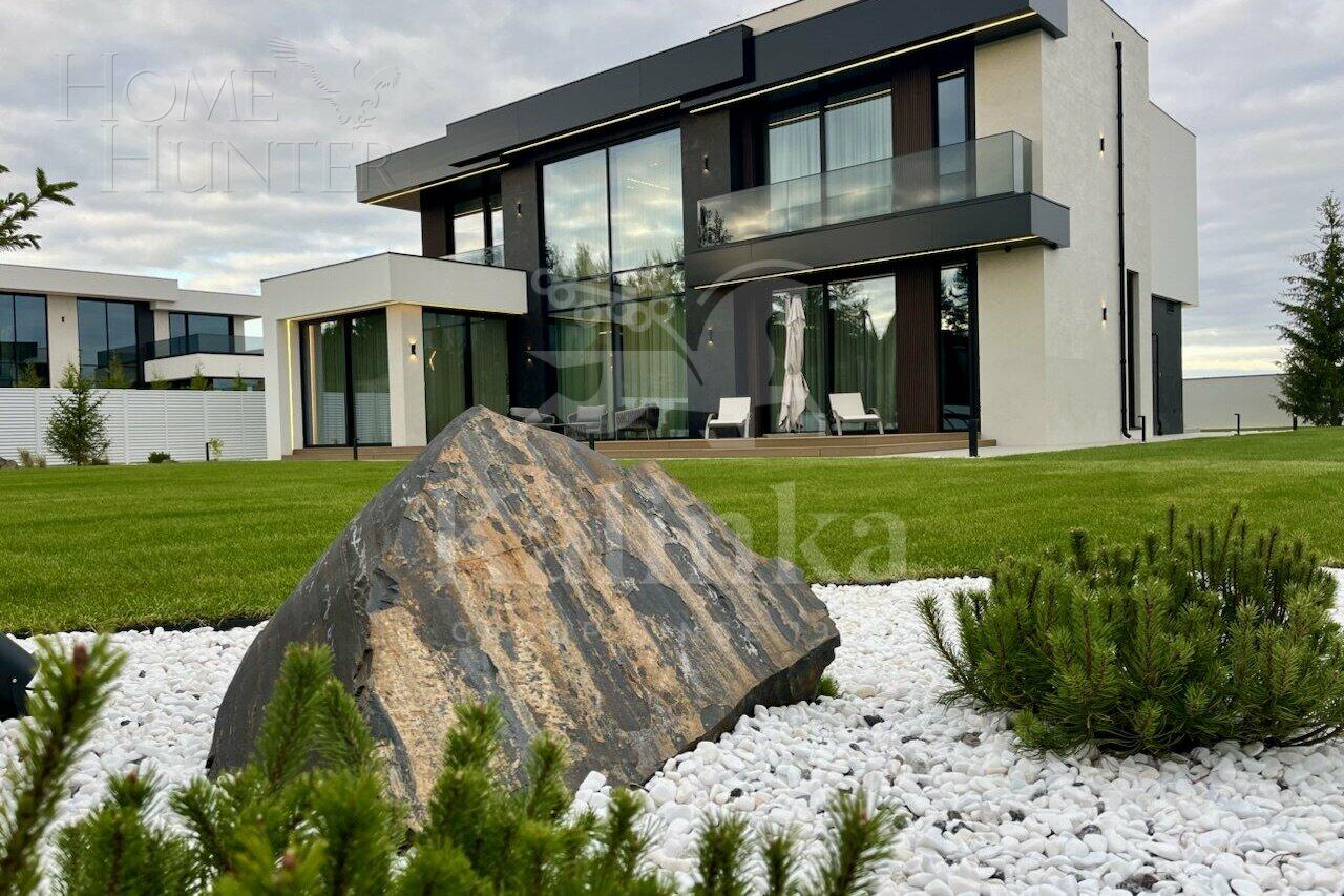 2-этажный коттедж 435 м² с отделкой