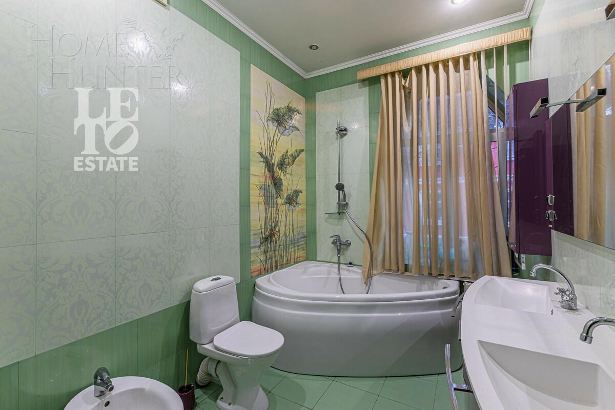 3-этажный коттедж 472 м² без отделки