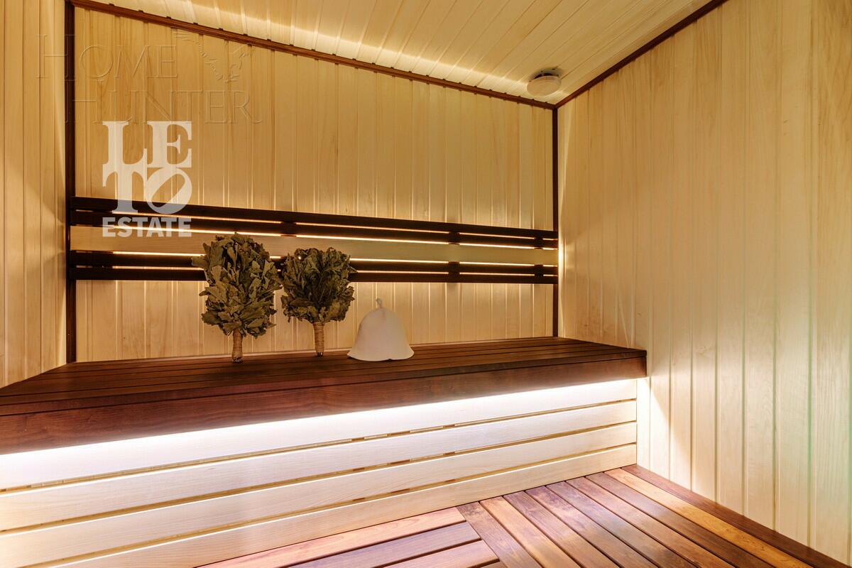 2-этажный коттедж 300 м² с отделкой