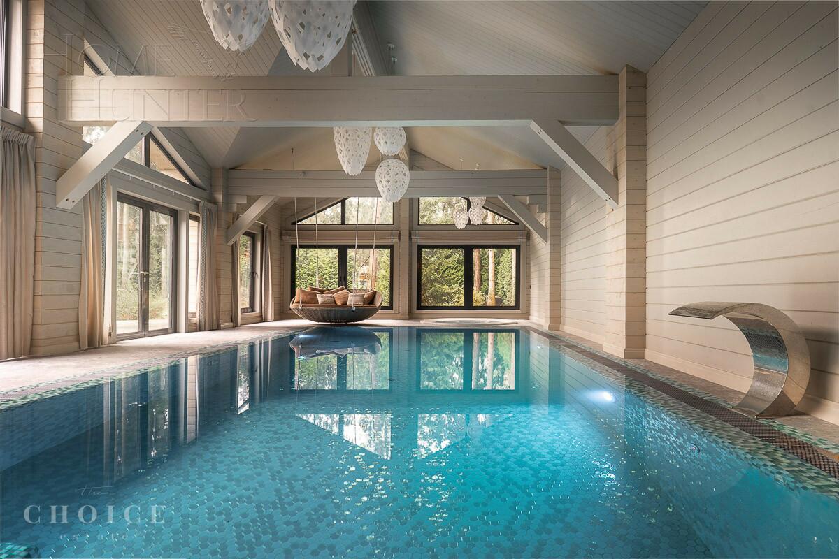 2-этажный коттедж 428 м² с отделкой