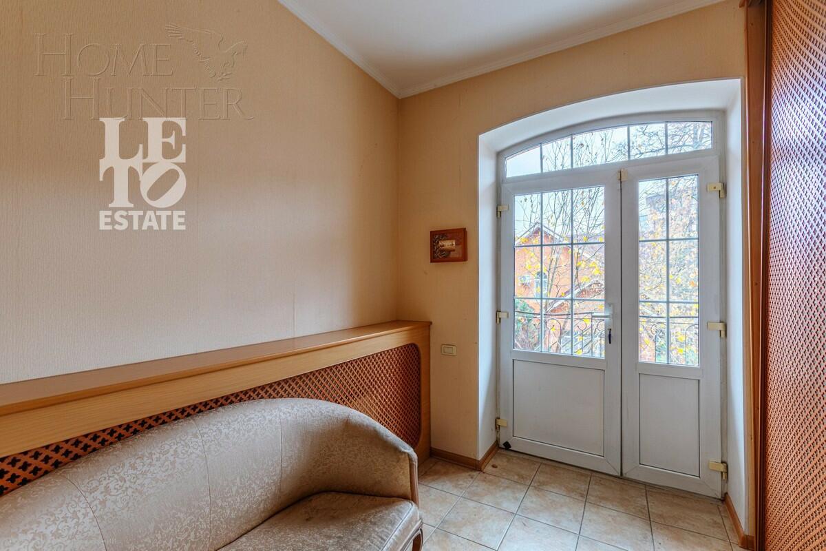 3-этажный коттедж 472 м² без отделки