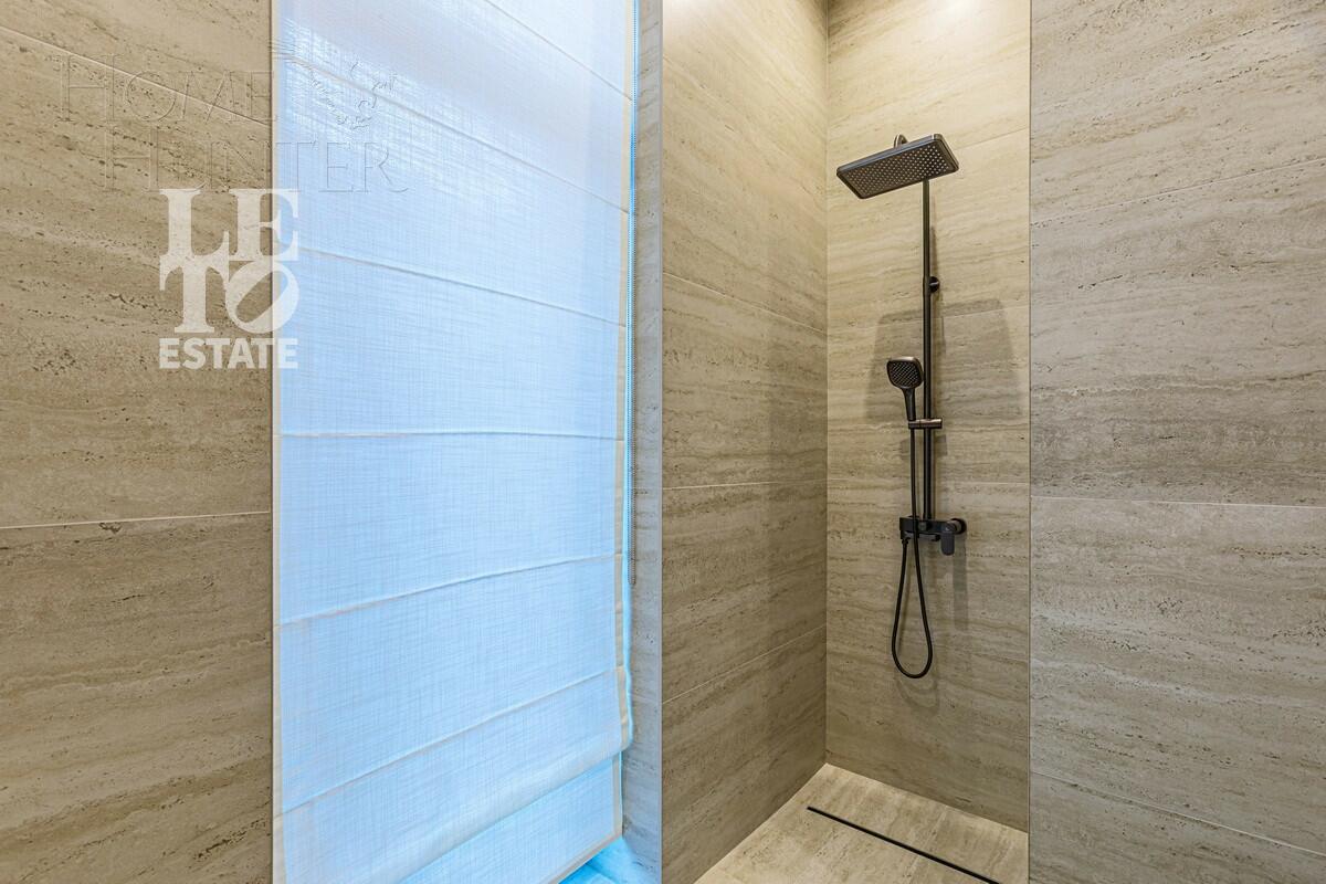 2-этажный коттедж 300 м² с отделкой