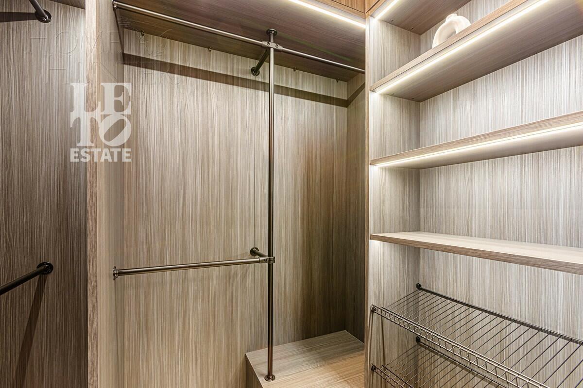 2-этажный коттедж 300 м² с отделкой