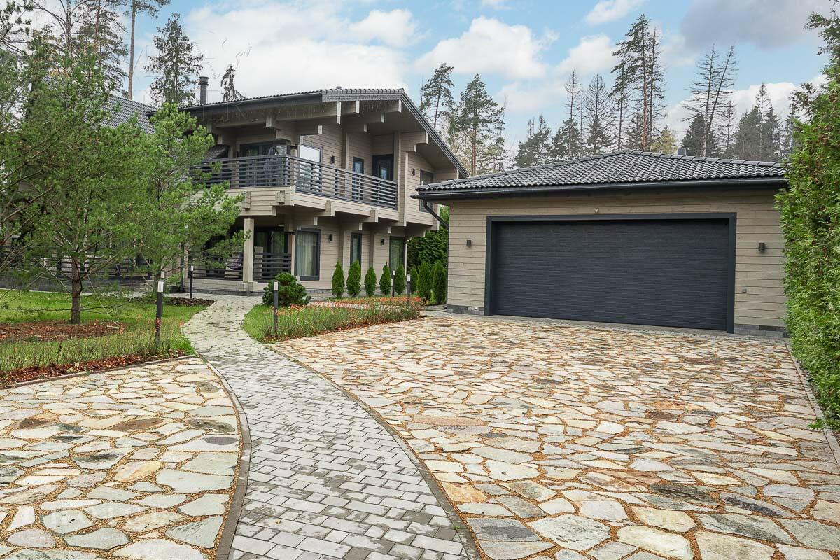 2-этажный коттедж 428 м² с отделкой