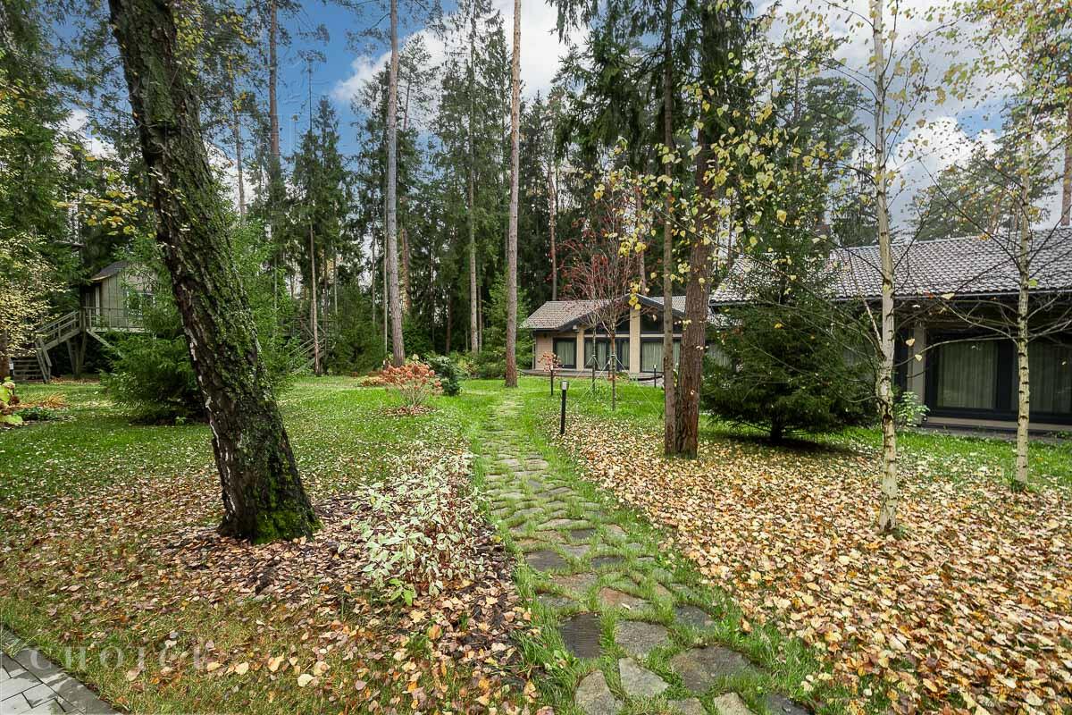 2-этажный коттедж 428 м² с отделкой