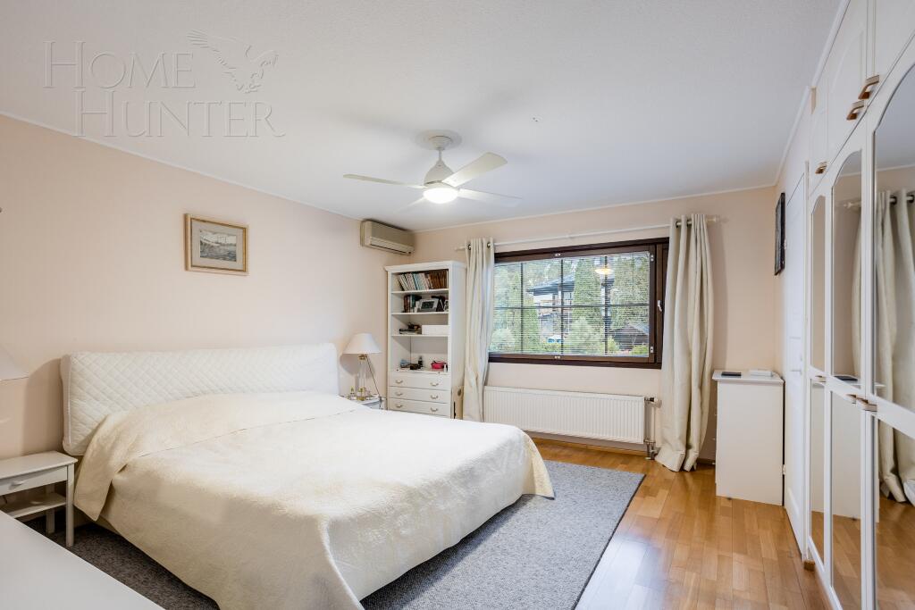 2-этажный коттедж 216 м² с отделкой