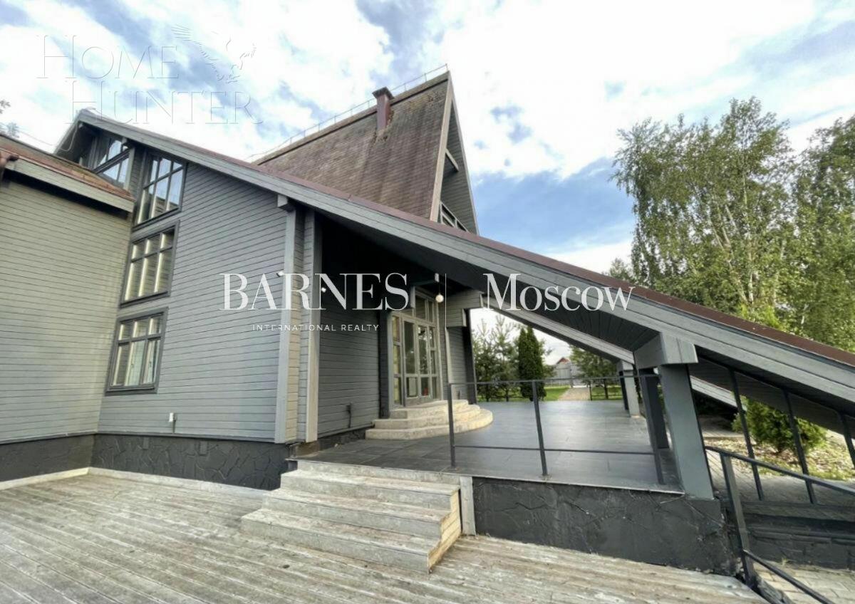 2-этажный коттедж 600 м² с отделкой