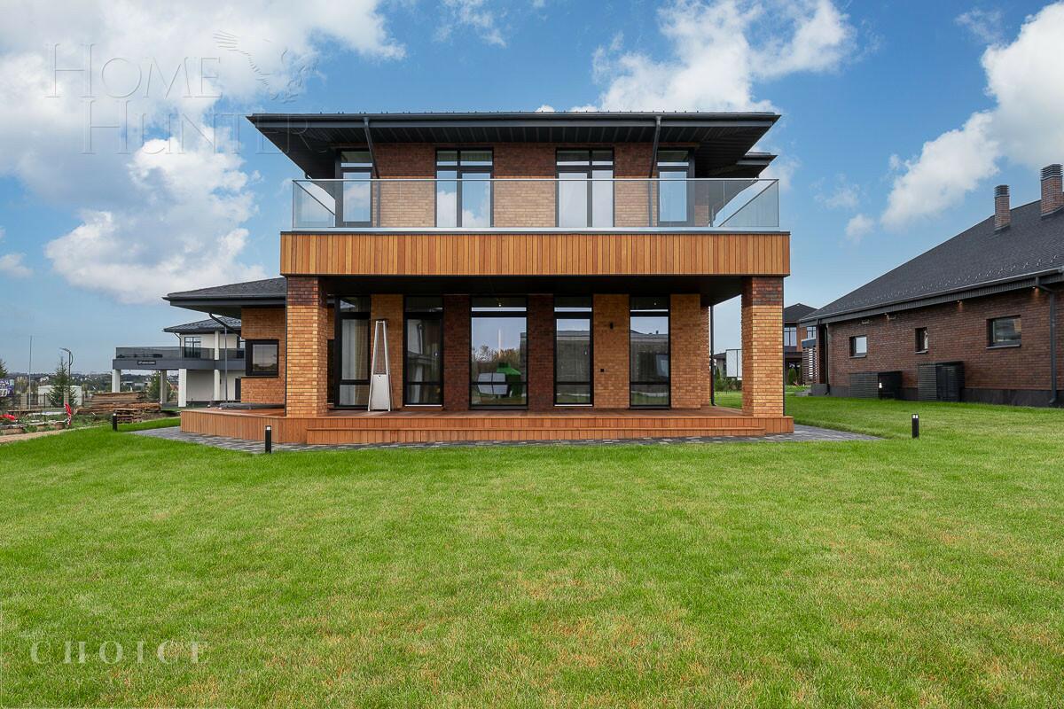 2-этажный коттедж 354.7 м² с отделкой