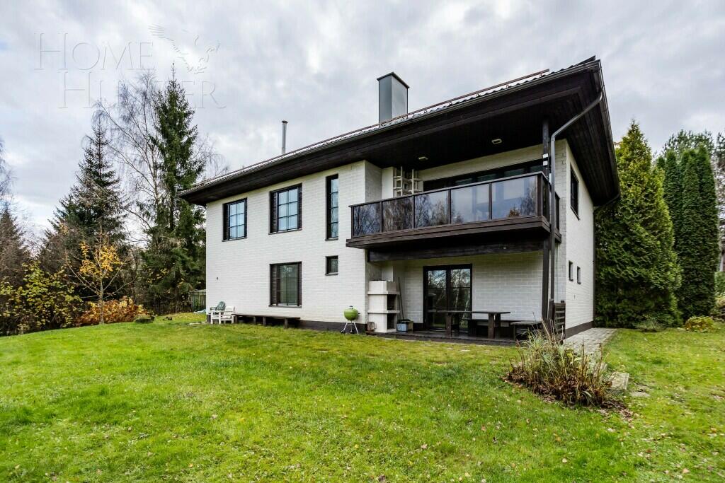 2-этажный коттедж 216 м² с отделкой