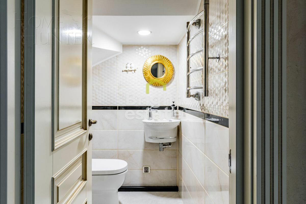 2-этажный таунхаус 220 м² с отделкой