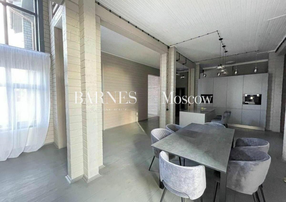 2-этажный коттедж 600 м² с отделкой