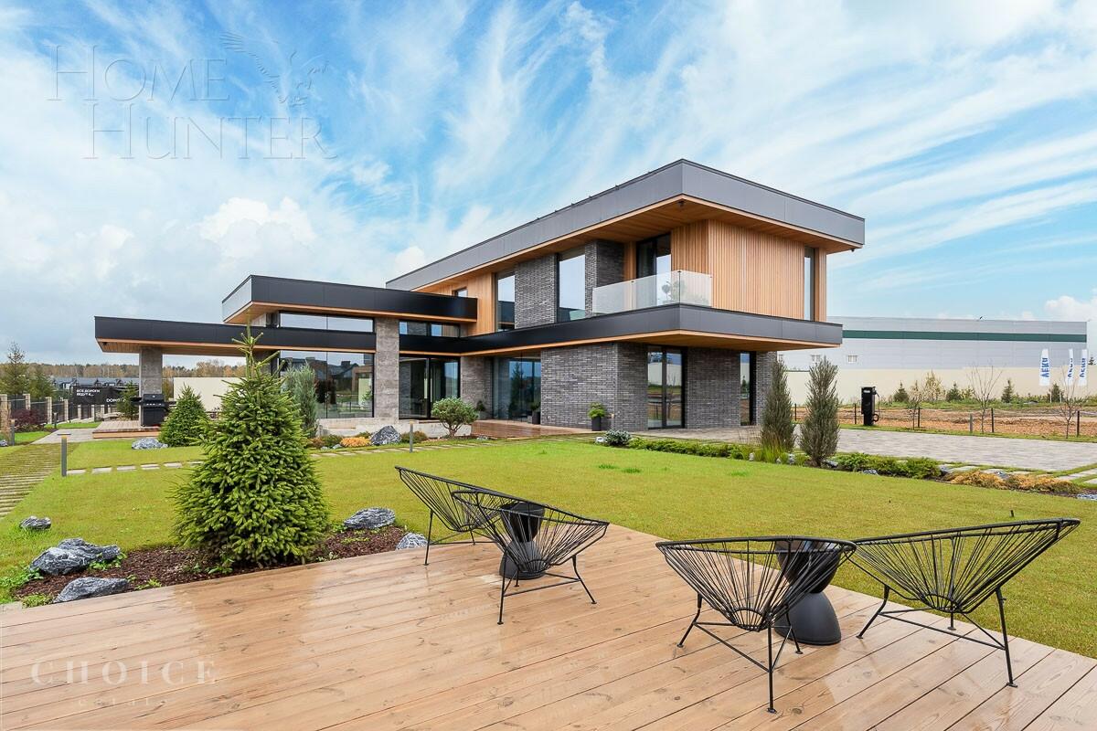 2-этажный коттедж 283 м² с отделкой