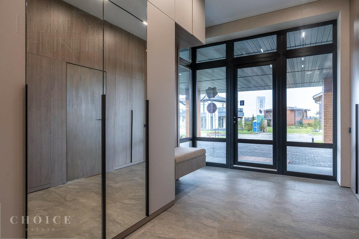 2-этажный коттедж 354.7 м² с отделкой