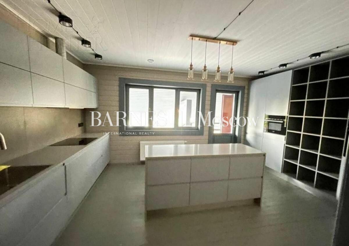 2-этажный коттедж 600 м² с отделкой