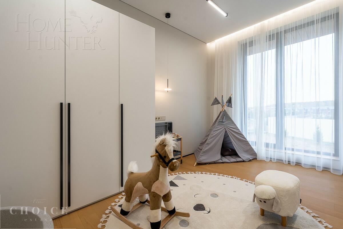 2-этажный коттедж 283 м² с отделкой