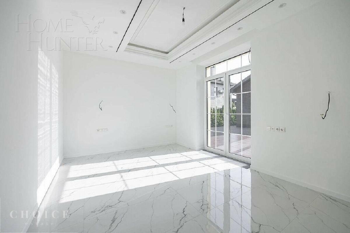 2-этажный коттедж 900 м² с отделкой