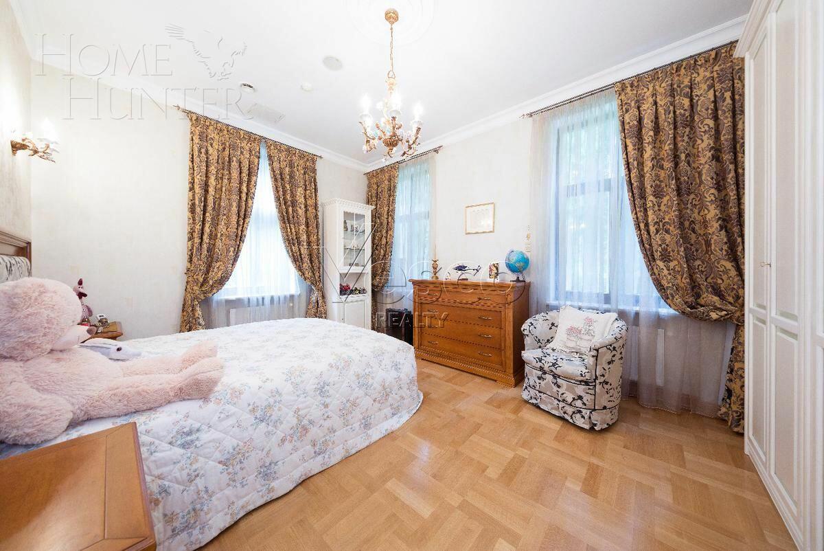 2-этажный коттедж 822 м² с отделкой