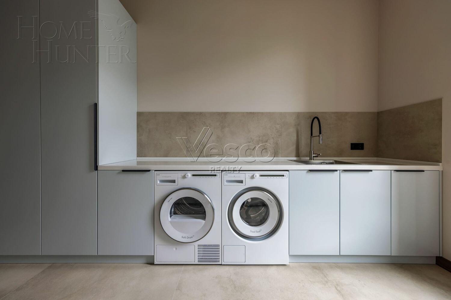 2-этажный коттедж 731 м² с отделкой