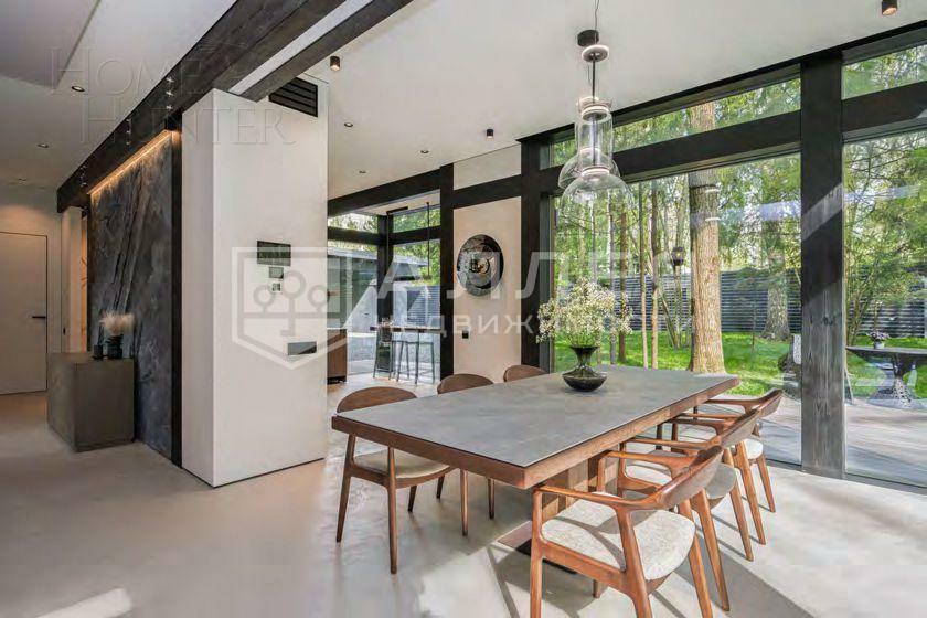 2-этажный коттедж 300 м² с отделкой