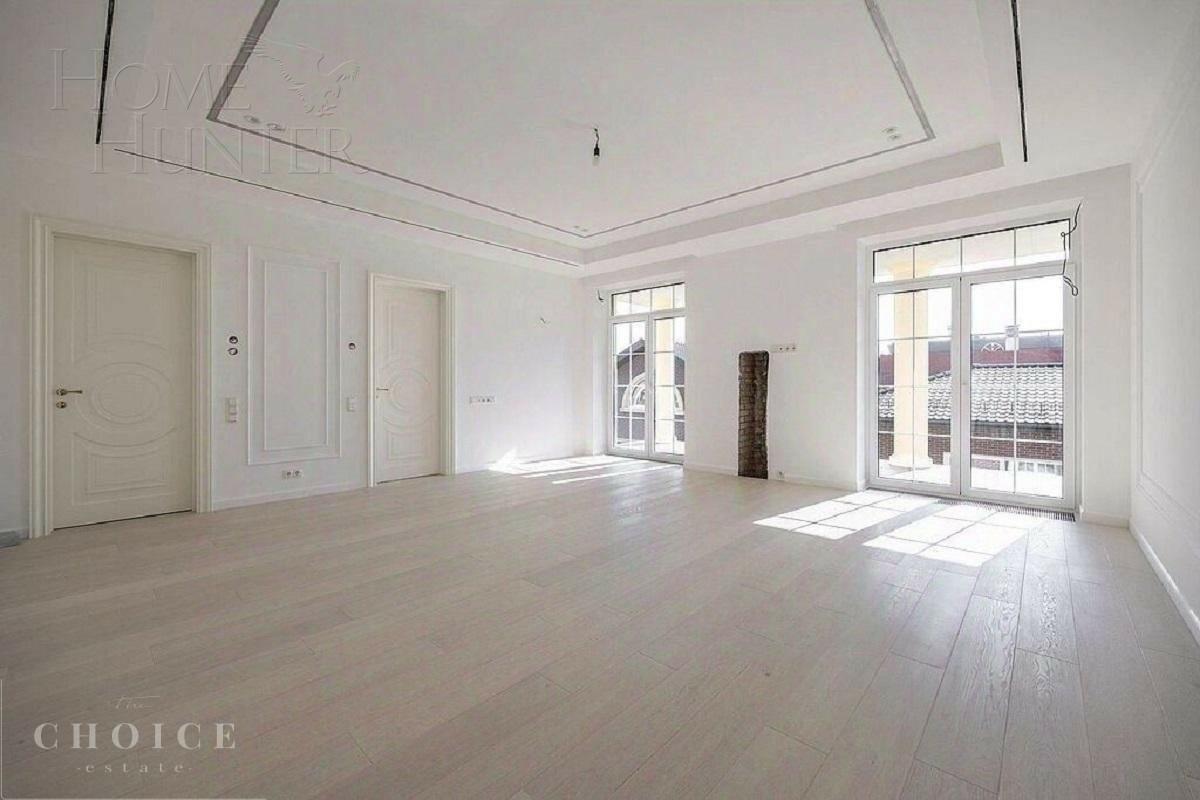 2-этажный коттедж 900 м² с отделкой