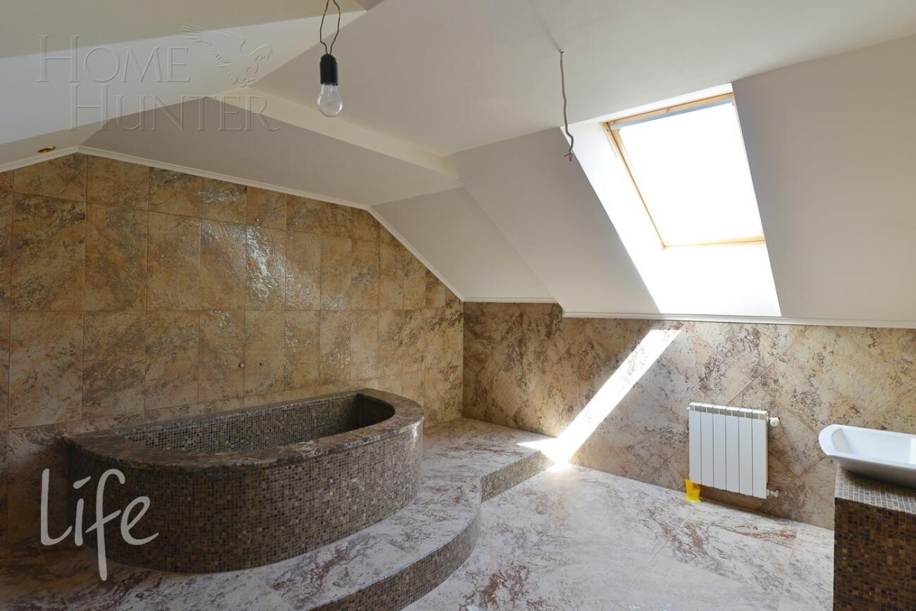 2-этажный коттедж 600 м² с отделкой