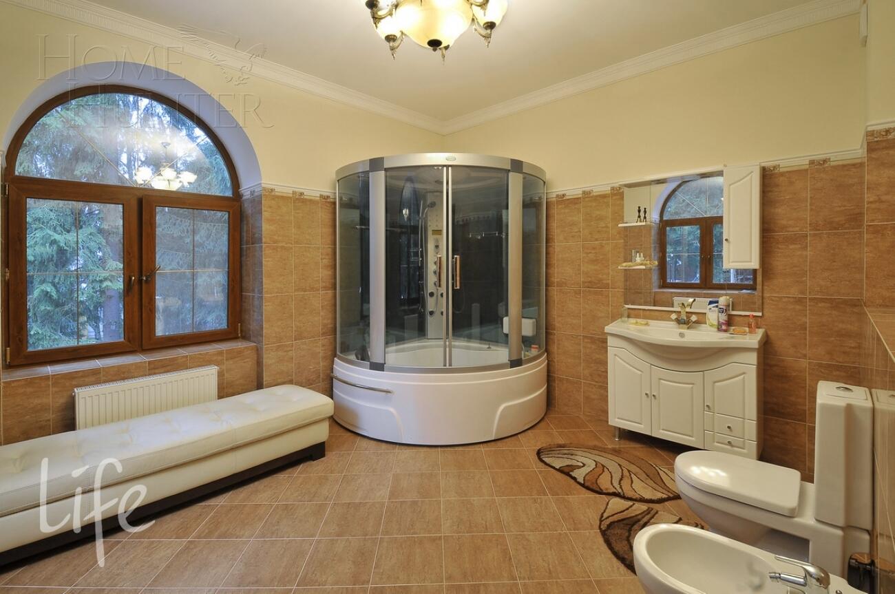 2-этажный коттедж 1 500 м² с отделкой