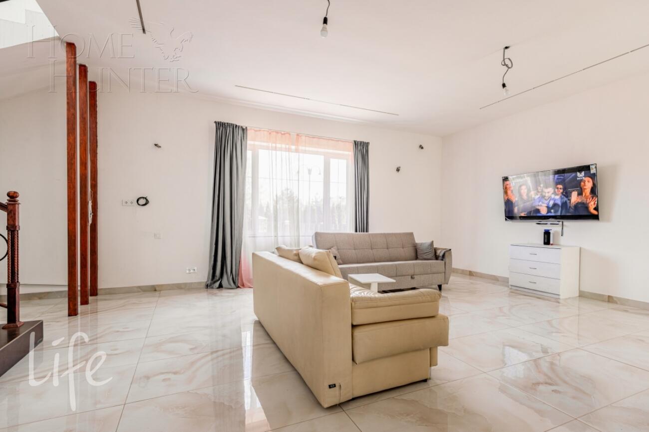 2-этажный коттедж 310 м² с отделкой