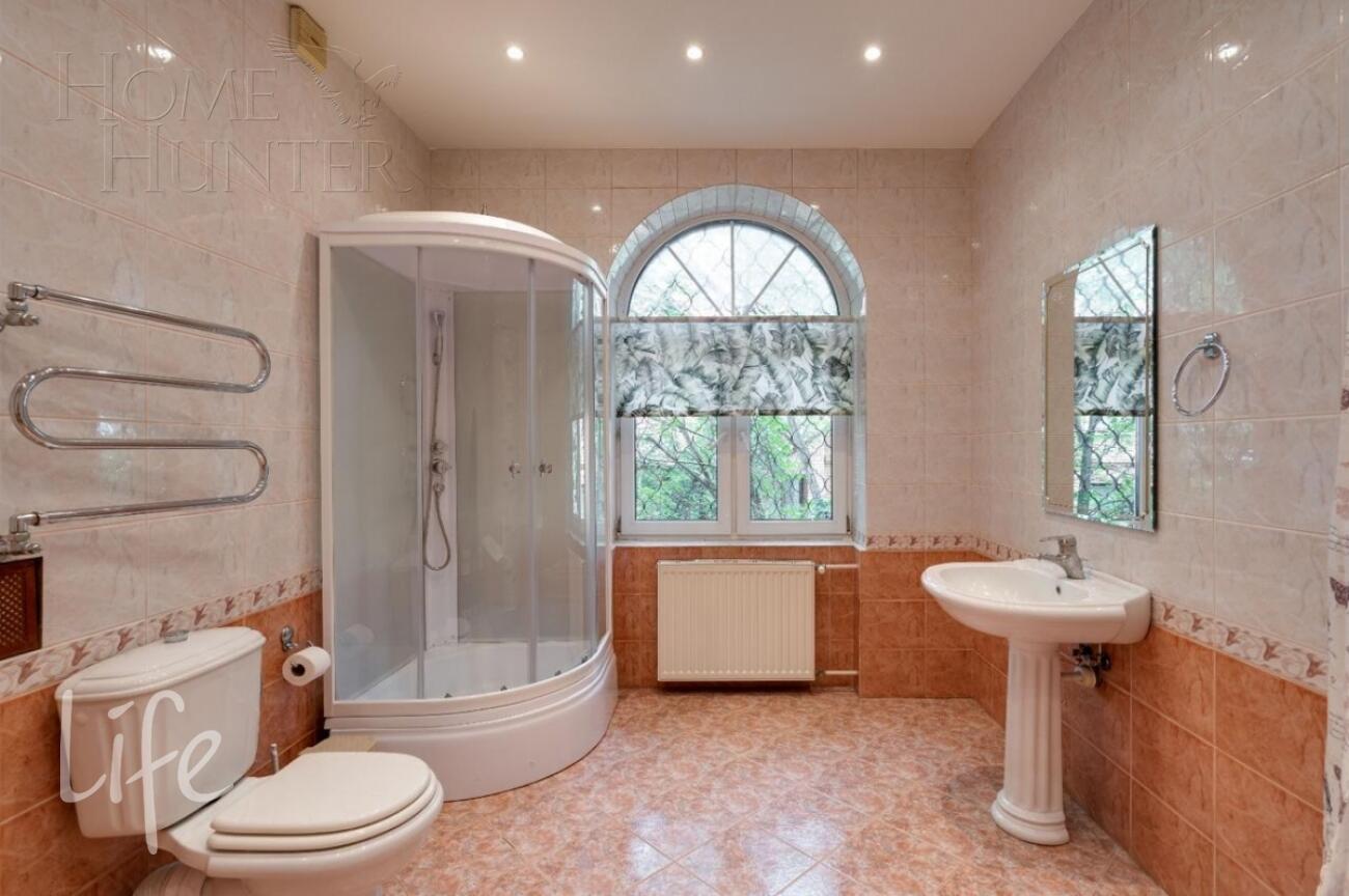 2-этажный коттедж 370 м² с отделкой