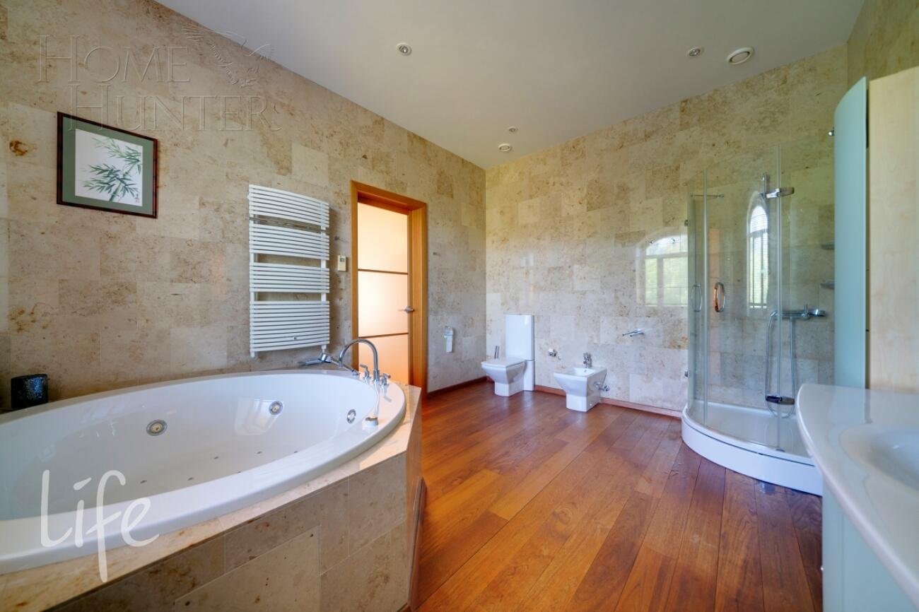 2-этажный коттедж 798.6 м² с отделкой