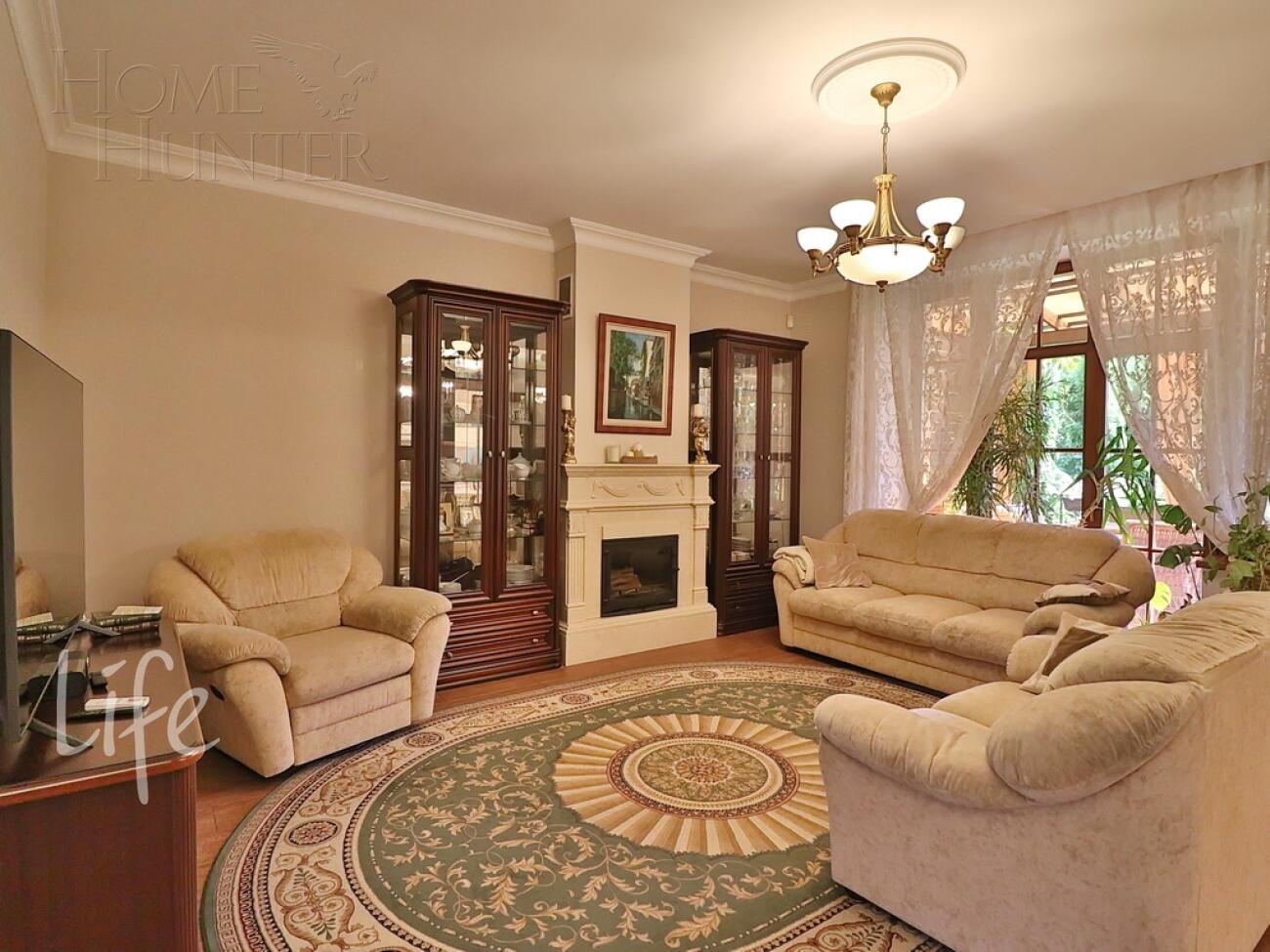 2-этажный таунхаус 345 м² с отделкой