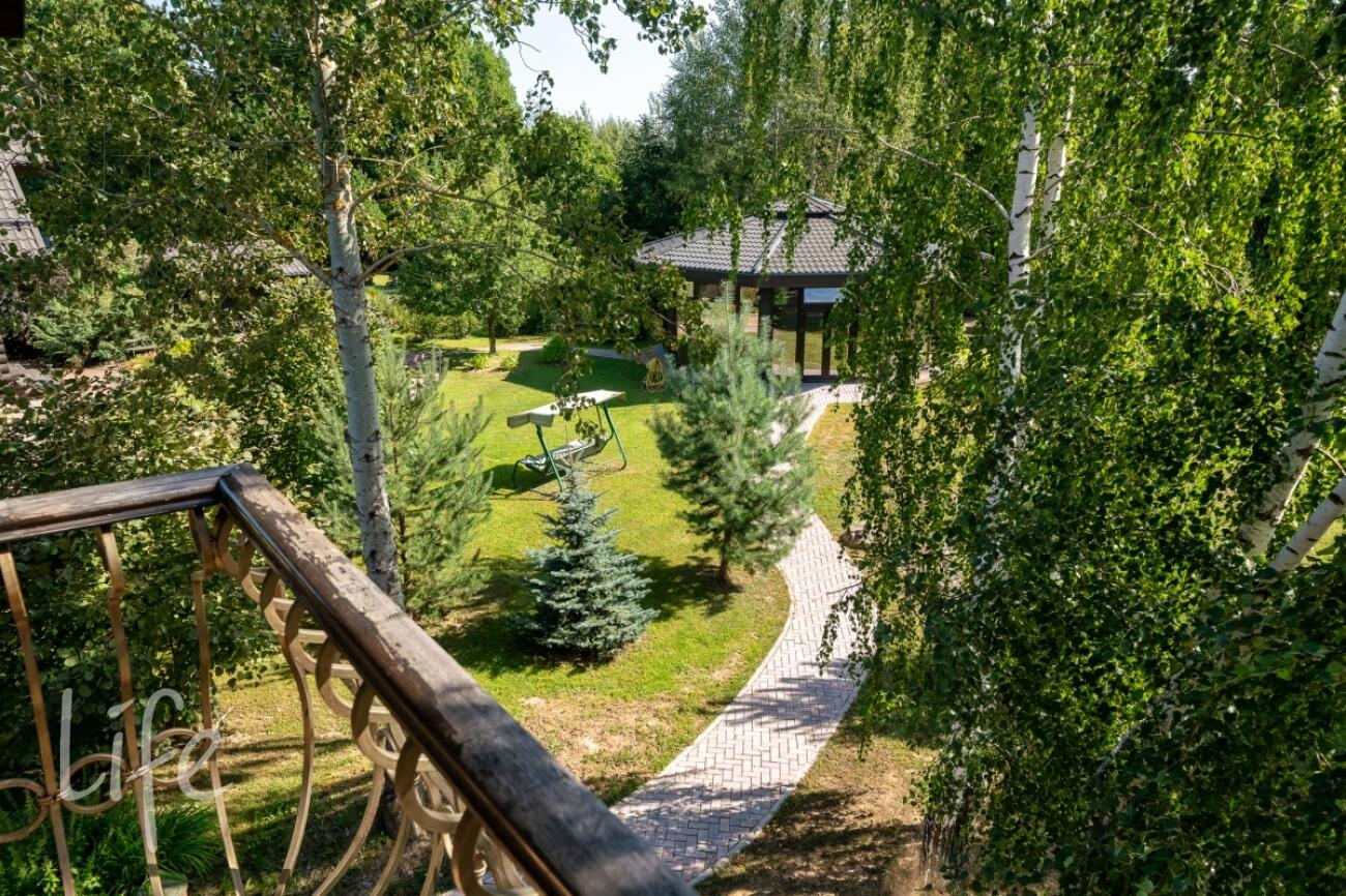 2-этажный коттедж 390 м² с отделкой