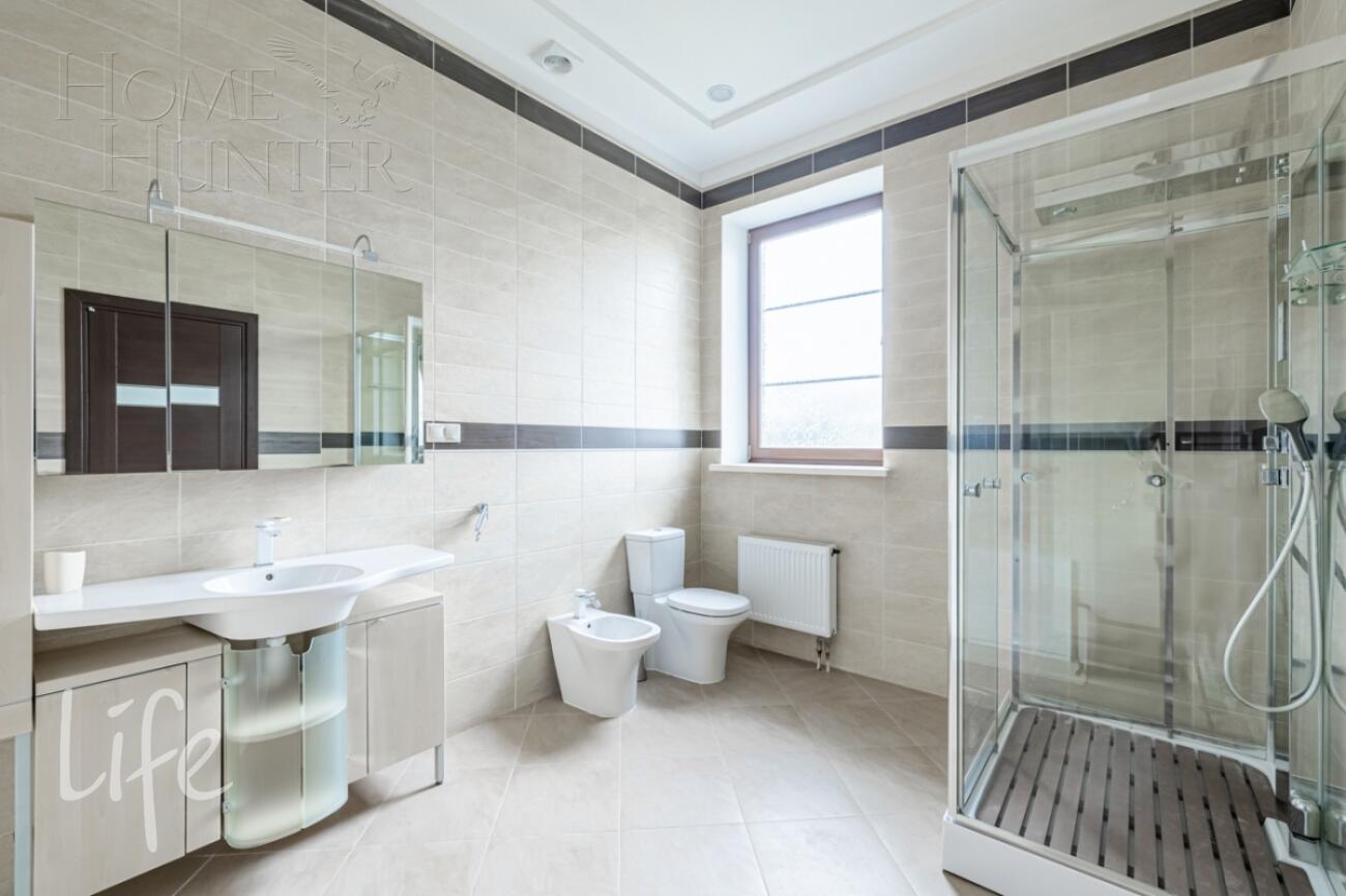 2-этажный таунхаус 220 м² с отделкой